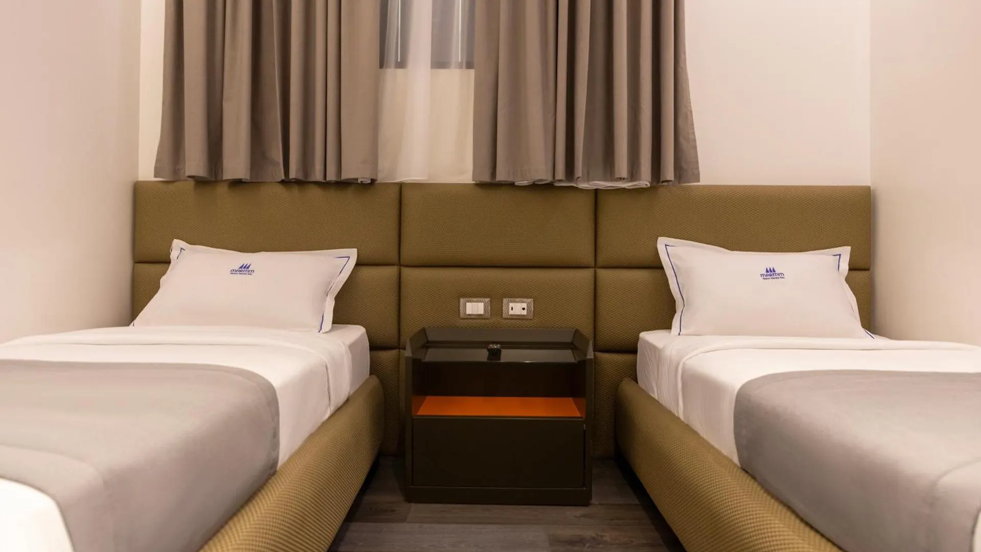 Maritim Marina Bay Resort Spa & Casino Adult Friendly Vlorë Hotel