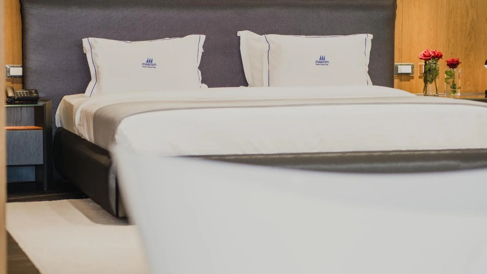 Maritim Marina Bay Resort Spa & Casino Adult Friendly Vlorë Hotel